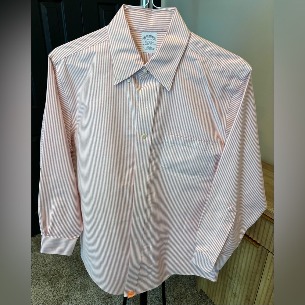 Brooks Brothers Men's Striped Dress Shirt in Red and White 16-32